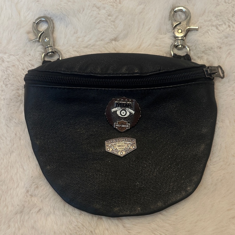 Harley-Davidson Black Leather Pouch with Metal Badges